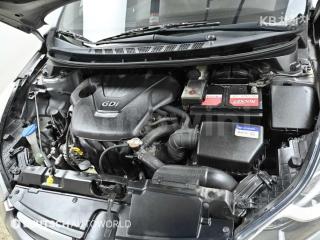 KMHDG41DBDU790491 2013 HYUNDAI AVANTE MD ELANTRA M16 GDI 에비뉴-5