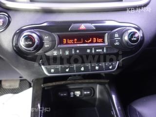 2015 KIA  SORENTO DIESEL 2.0 2WD PRESTIGE - 13