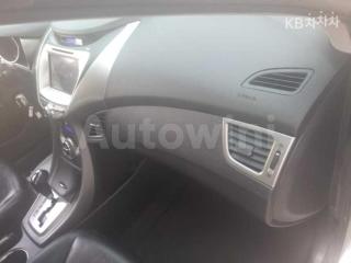2013 HYUNDAI AVANTE MD ELANTRA M16 GDI SMART - 15