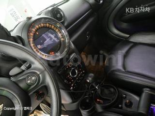 2015 MINI COOPER COUNTRYMAN SD ALL4 2.0 BASIC - 9