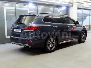 KMHSR81XBGU180909 2016 HYUNDAI  MAXCRUZ DIESEL(E-VGT)R2.2 2WD 파이니스트 EDITION 6 SEATS-3