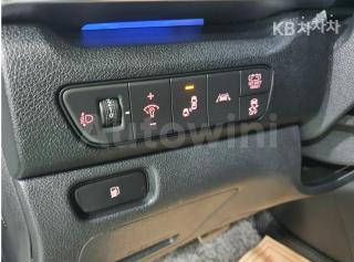 2020 KIA  NIRO 1.6 HEV NOBLESSE SPECIAL - 16
