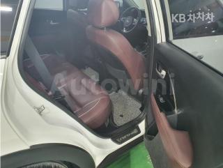 2020 KIA  NIRO 1.6 HEV NOBLESSE SPECIAL - 19