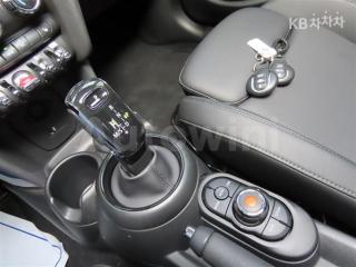 2019 MINI COOPER 5DOORS D 1.5 - 13