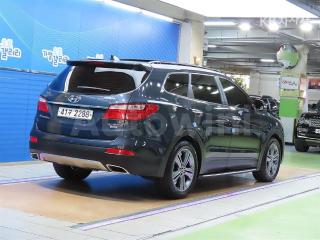 KMHSN81XBGU137653 2016 HYUNDAI  MAXCRUZ DIESEL(E-VGT)R2.2 2WD EXCLUSIVE 6 SEATS-2