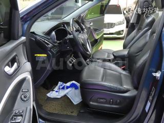 KMHSN81XBGU137653 2016 HYUNDAI  MAXCRUZ DIESEL(E-VGT)R2.2 2WD EXCLUSIVE 6 SEATS-4