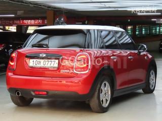 WMWXT3106G2C95402 2016 MINI COOPER D 1.5 미드-3