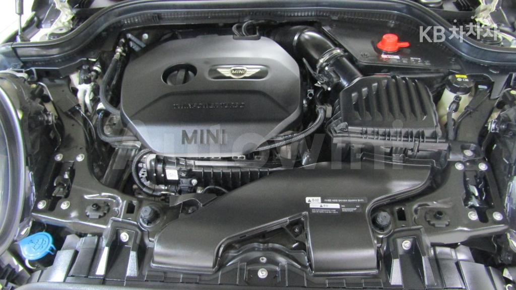 WMWXU110XK2H34031 2019 MINI COOPER 5DOORS 1.5 HIGH트림-5