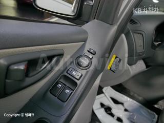 2017 HYUNDAI GRAND STAREX H-1 3 SEATS VAN CVX SMART - 15