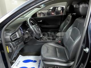 KNACC81CGHA020883 2017 KIA NIRO 1.6 NOBLESSE-4