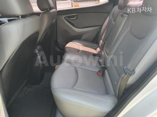 KMHDG41DBFU398426 2015 HYUNDAI  AVANTE ELANTRA 1.6 GDI MORDERN BASIC-3