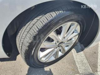 KMHDG41DBFU398426 2015 HYUNDAI  AVANTE ELANTRA 1.6 GDI MORDERN BASIC-5