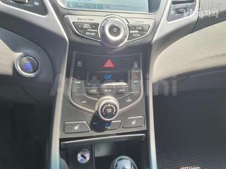2015 HYUNDAI  AVANTE ELANTRA 1.6 GDI MORDERN BASIC - 10