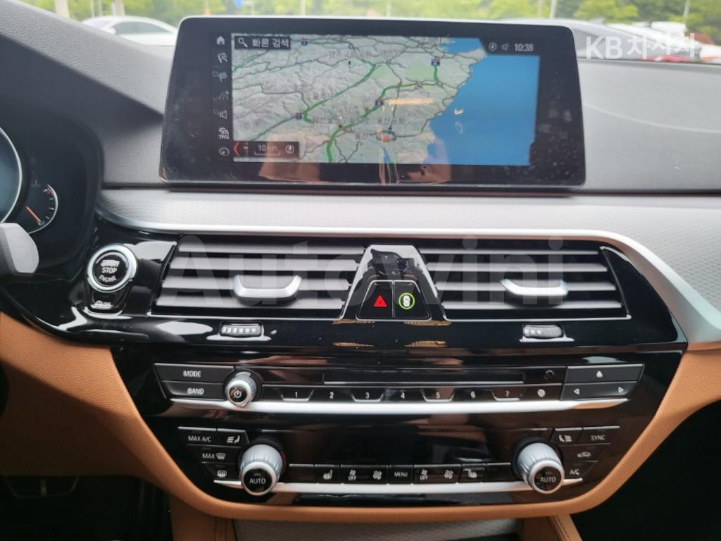2018 BMW  5SERIES G30  520D XDRIVE M SPORT PACKAGE PLUS - 7