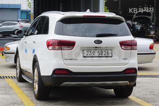 KNAPH81ABFA101856 2015 KIA  SORENTO DIESEL 2.0 2WD NOBLESSE-4