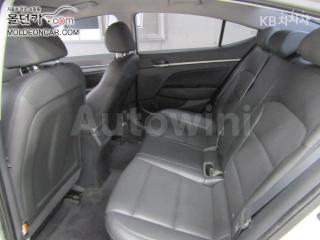 2017 HYUNDAI AVANTE AD ELANTRA 1.6 LPI 렌터카 STYLE - 10