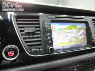 2015 KIA  CARNIVAL SEDONA 9 SEATS 2.2 DIESEL PRESTIGE - 14