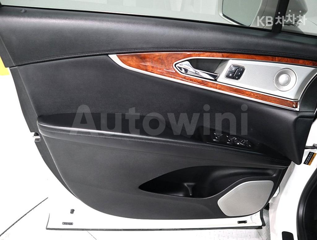 2018 LINCOLN MKX 2.7 AWD BASIC - 11