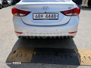 2016 HYUNDAI  AVANTE ELANTRA 1.6 GDI SMART BASIC - 17