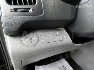 2017 HYUNDAI GRAND STAREX H-1 5 SEATS VAN MORDERN - 15