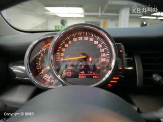 2017 MINI COOPER 3DOORS 1.5 HIGH트림 - 7