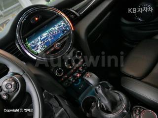 2017 MINI COOPER 3DOORS 1.5 HIGH트림 - 9