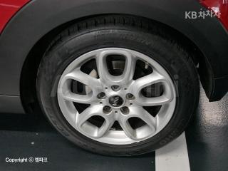 2017 MINI COOPER 3DOORS 1.5 HIGH트림 - 19