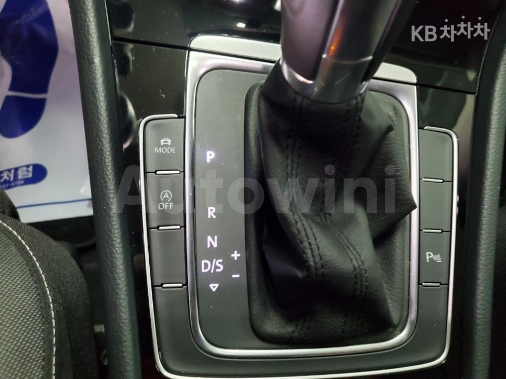 2015 VOLKSWAGEN GOLF 1.6 TDI BLUE-MOTION MK7(13~) - 17