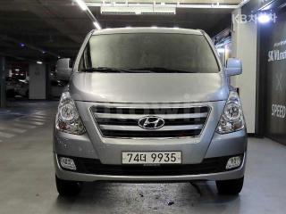 KMJWA37KDHU853295 2017 HYUNDAI GRAND STAREX H-1 12 SEATS-1
