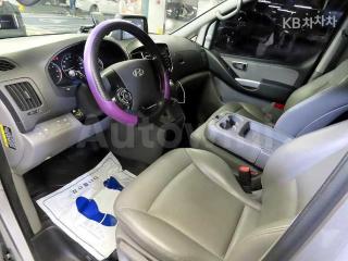 2017 HYUNDAI GRAND STAREX H-1 12 SEATS - 10