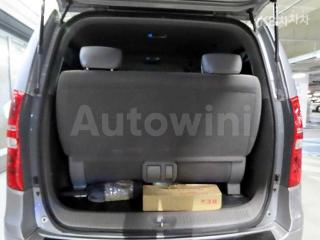 2017 HYUNDAI GRAND STAREX H-1 12 SEATS - 18