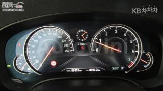 2017 BMW  5SERIES G30  530I XDRIVE M SPORT - 7