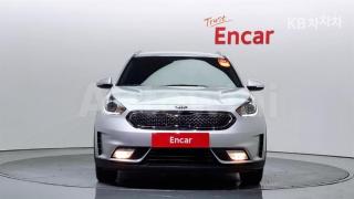 2018 KIA NIRO 1.6 PRESTIGE - 1