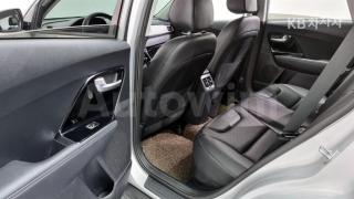 2018 KIA NIRO 1.6 PRESTIGE - 17
