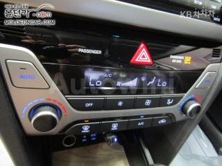 2018 HYUNDAI AVANTE AD ELANTRA 1.6 LPI 장애인 MORDERN 왼발장애 - 14