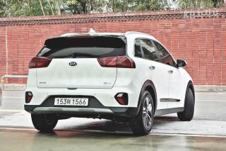 KNACE81CGLA291204 2020 KIA  NIRO 1.6 HEV NOBLESSE SPECIAL-2