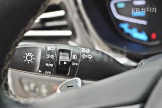 2020 KIA  NIRO 1.6 HEV NOBLESSE SPECIAL - 16