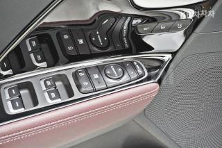 2020 KIA  NIRO 1.6 HEV NOBLESSE SPECIAL - 18
