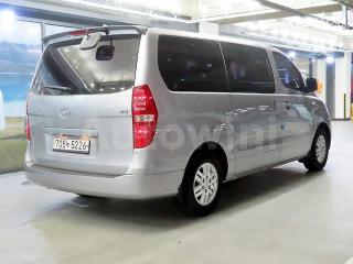 KMJWA37KBJU966367 2018 HYUNDAI GRAND STAREX H-1 12 SEATS-3