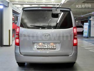 KMJWA37KBJU966367 2018 HYUNDAI GRAND STAREX H-1 12 SEATS-4