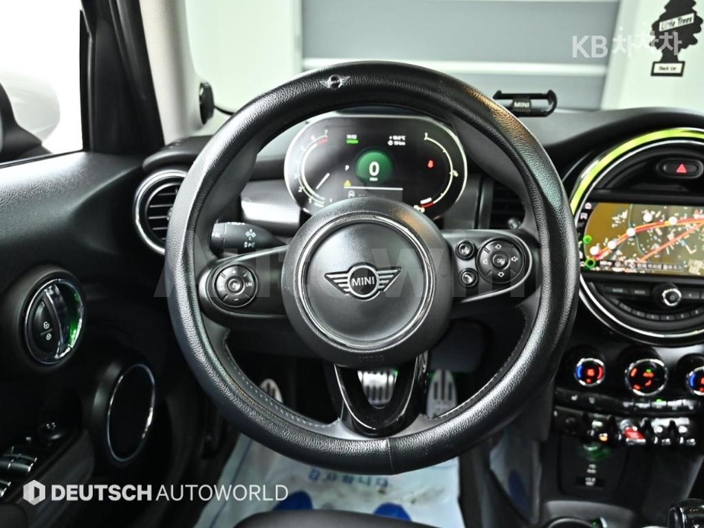 2021 MINI COOPER 5DOORS 1.5 HIGH트림 - 13