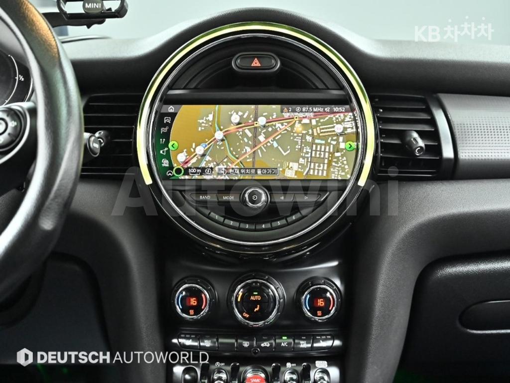 2021 MINI COOPER 5DOORS 1.5 HIGH트림 - 14