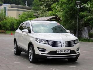 5LMCJ3D91HUL53879 2017 LINCOLN MKC 2.0 AWD 셀렉트(101A)-1