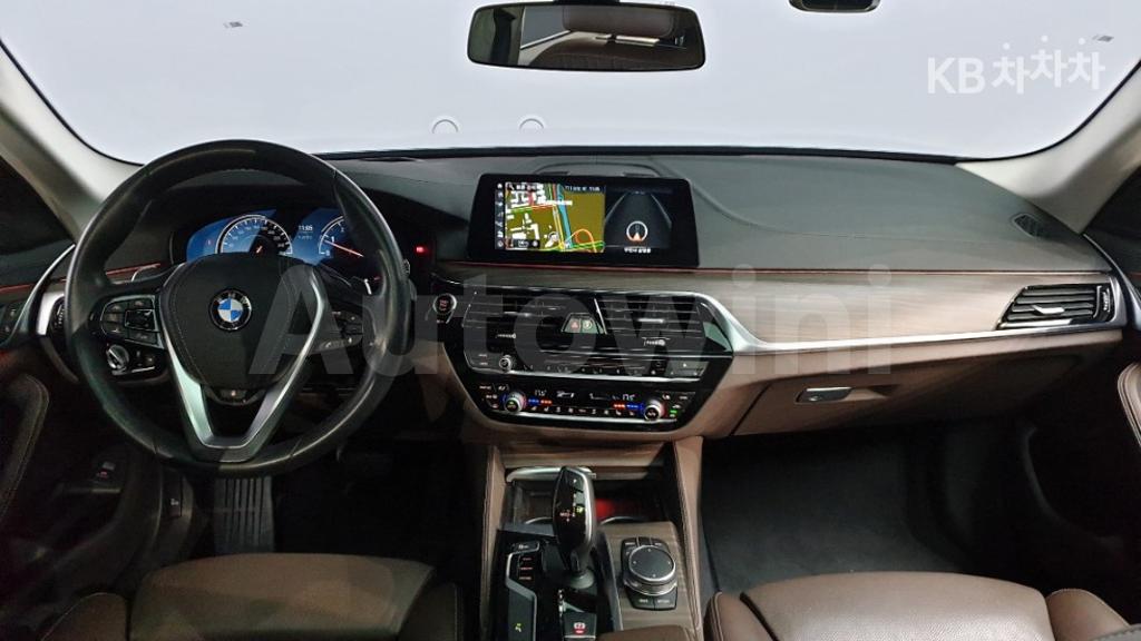 2018 BMW  5SERIES G30  530I XDRIVE LUXURY PLUS - 12