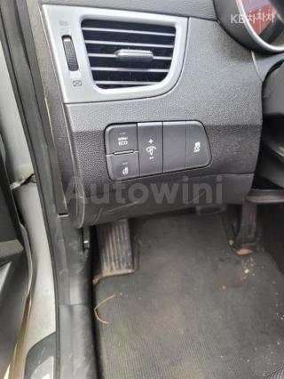KMHDG41DBGU551043 2016 HYUNDAI  AVANTE ELANTRA 1.6 GDI MORDERN 튜익스EDITIONII-4