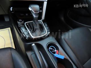 2021 KIA SELTOS 1.6 GASOLINE TURBO 2WD TRENDY - 11