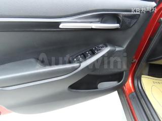 2021 KIA SELTOS 1.6 GASOLINE TURBO 2WD TRENDY - 13