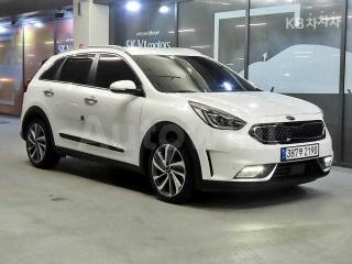 2018 KIA NIRO 1.6 NOBLESSE - 1