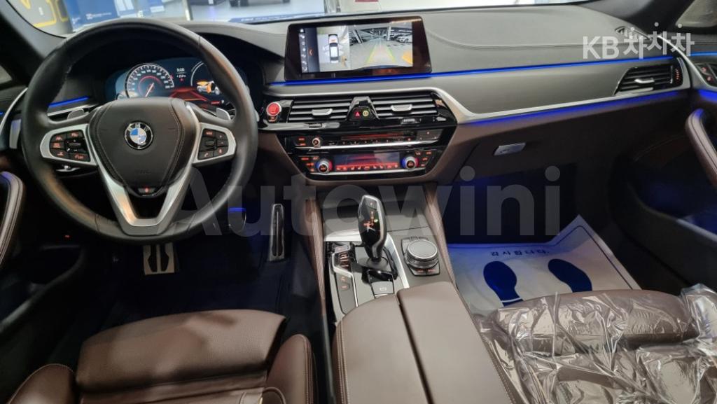 2017 BMW  5SERIES G30  530I XDRIVE M SPORT PLUS - 17