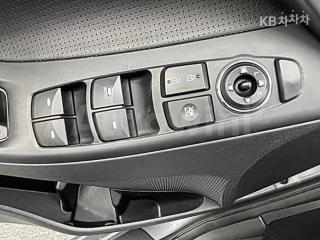 2013 HYUNDAI AVANTE MD ELANTRA M16 GDI SMART - 17